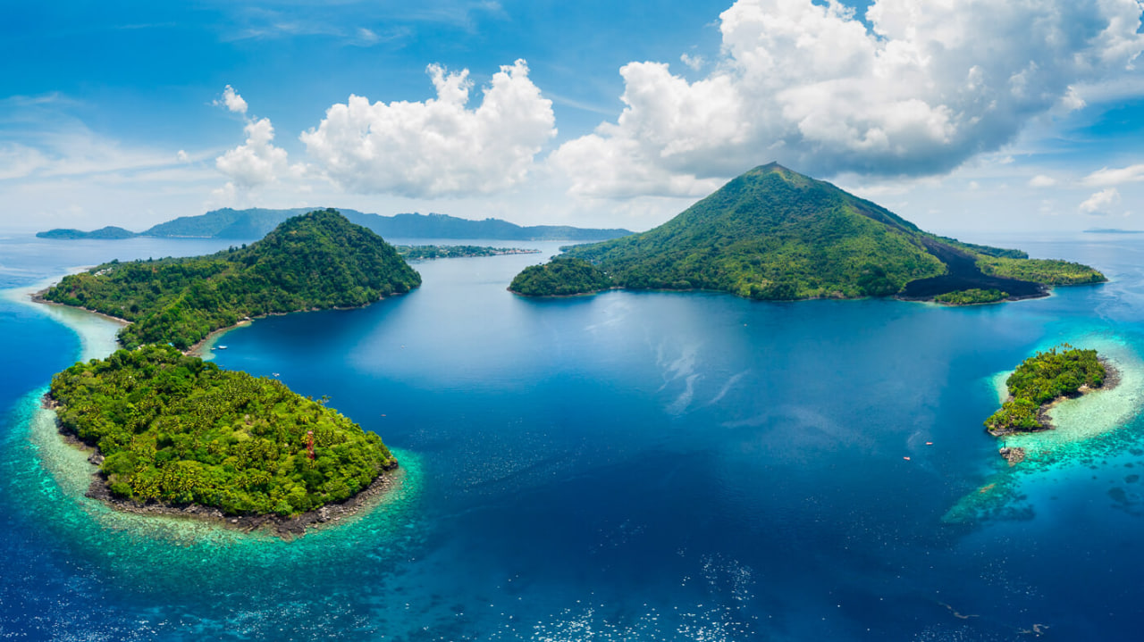 Fenomena 5 Sudut Maluku yang Masih Sepi Sorotan, Tapi Pesonanya Bisa Menyaingi Bali